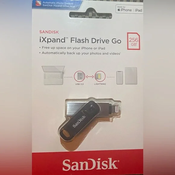 SanDisk iXpand Flash Drive Go 256GB - Picture 1 of 2